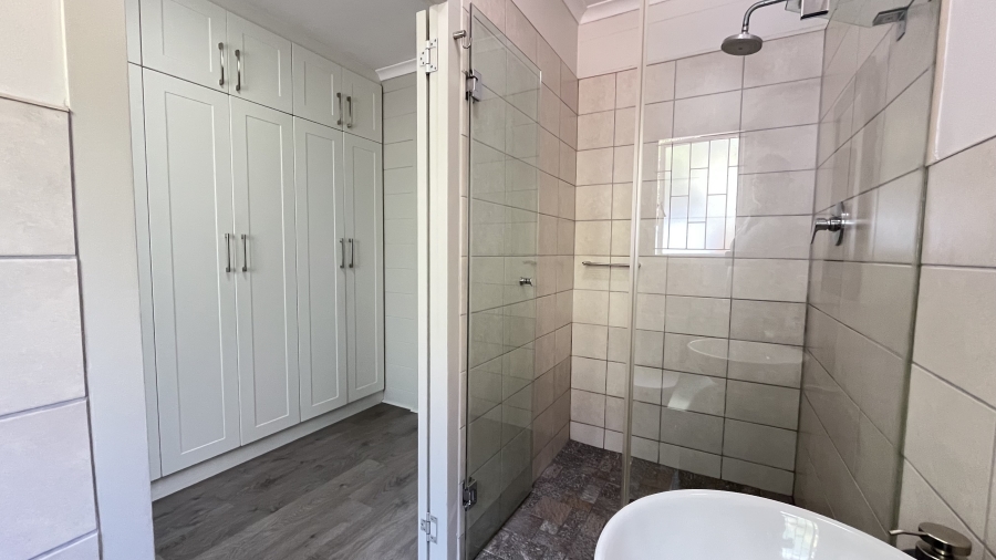 3 Bedroom Property for Sale in Glencairn Western Cape
